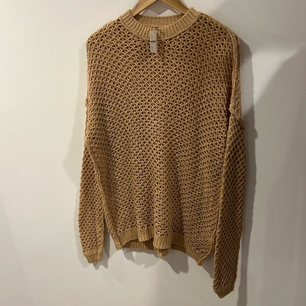 Free people long sleeve knitted sweater side XS NWT
